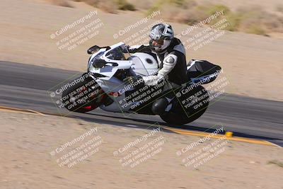 media/Dec-10-2023-SoCal Trackdays (Sun) [[0ce70f5433]]/Turn 9 Inside Set 2 (1115am)/